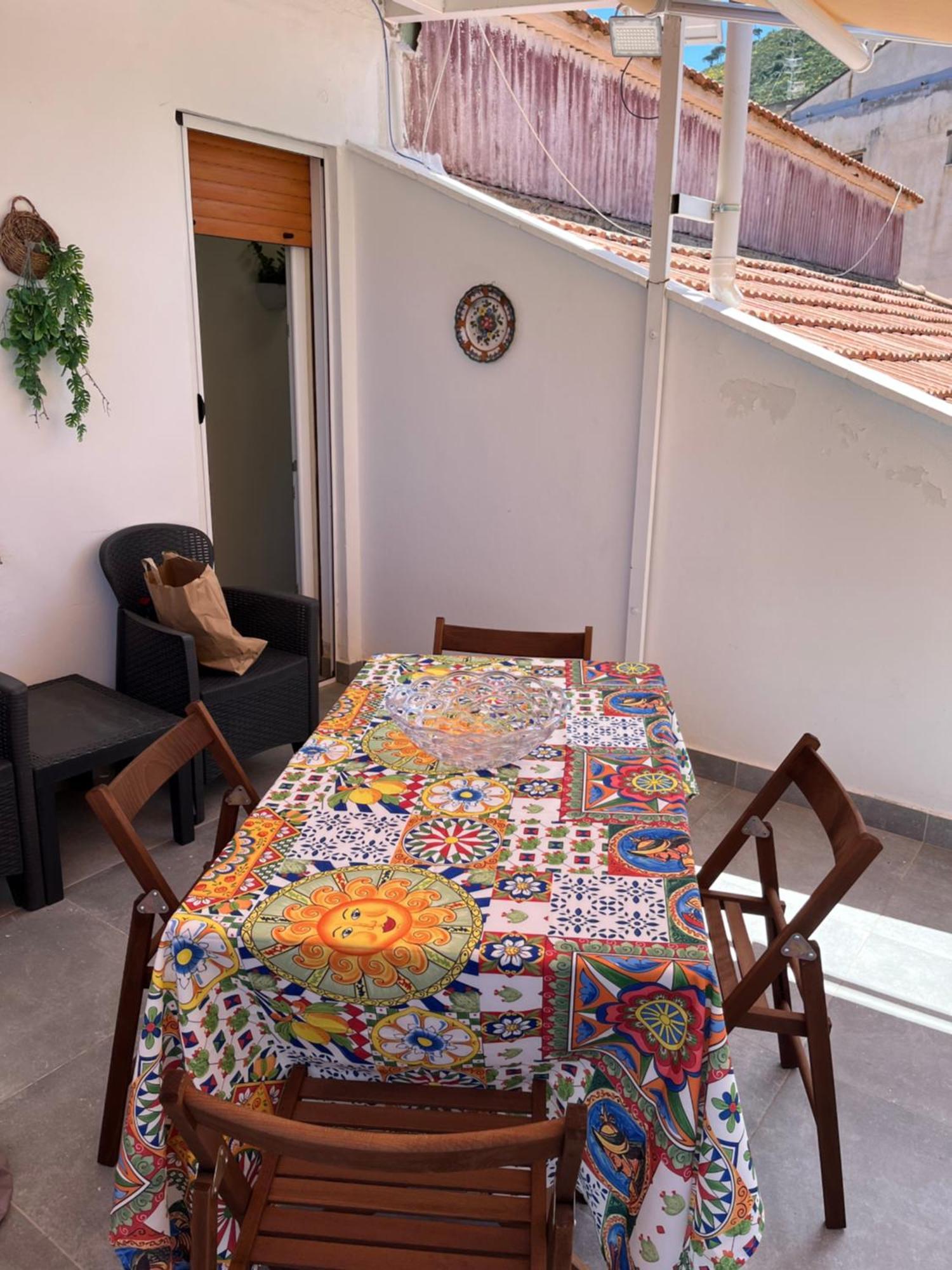 La Casa Di Lalla 切法卢 外观 照片